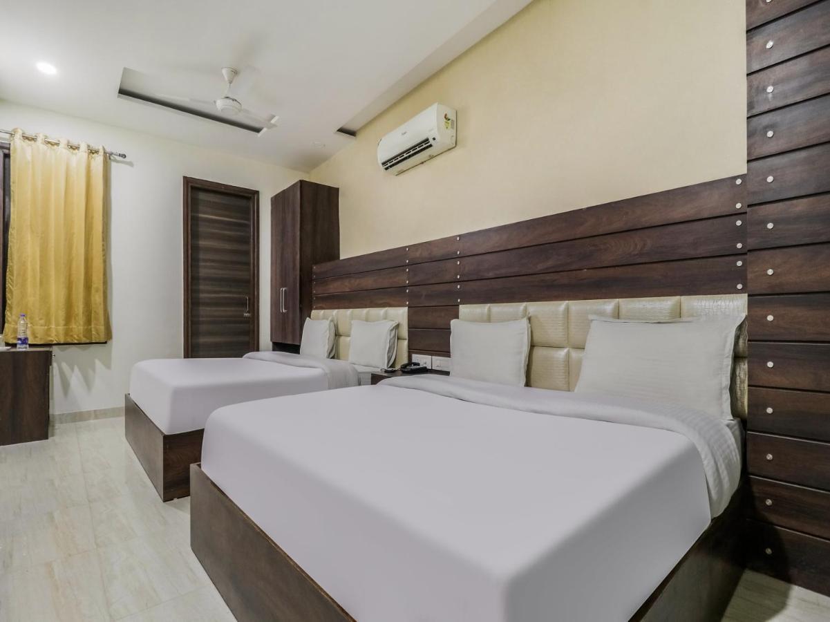 Oyo 1977 Hotel Grand Galaxy Αμριτσάρ Εξωτερικό φωτογραφία
