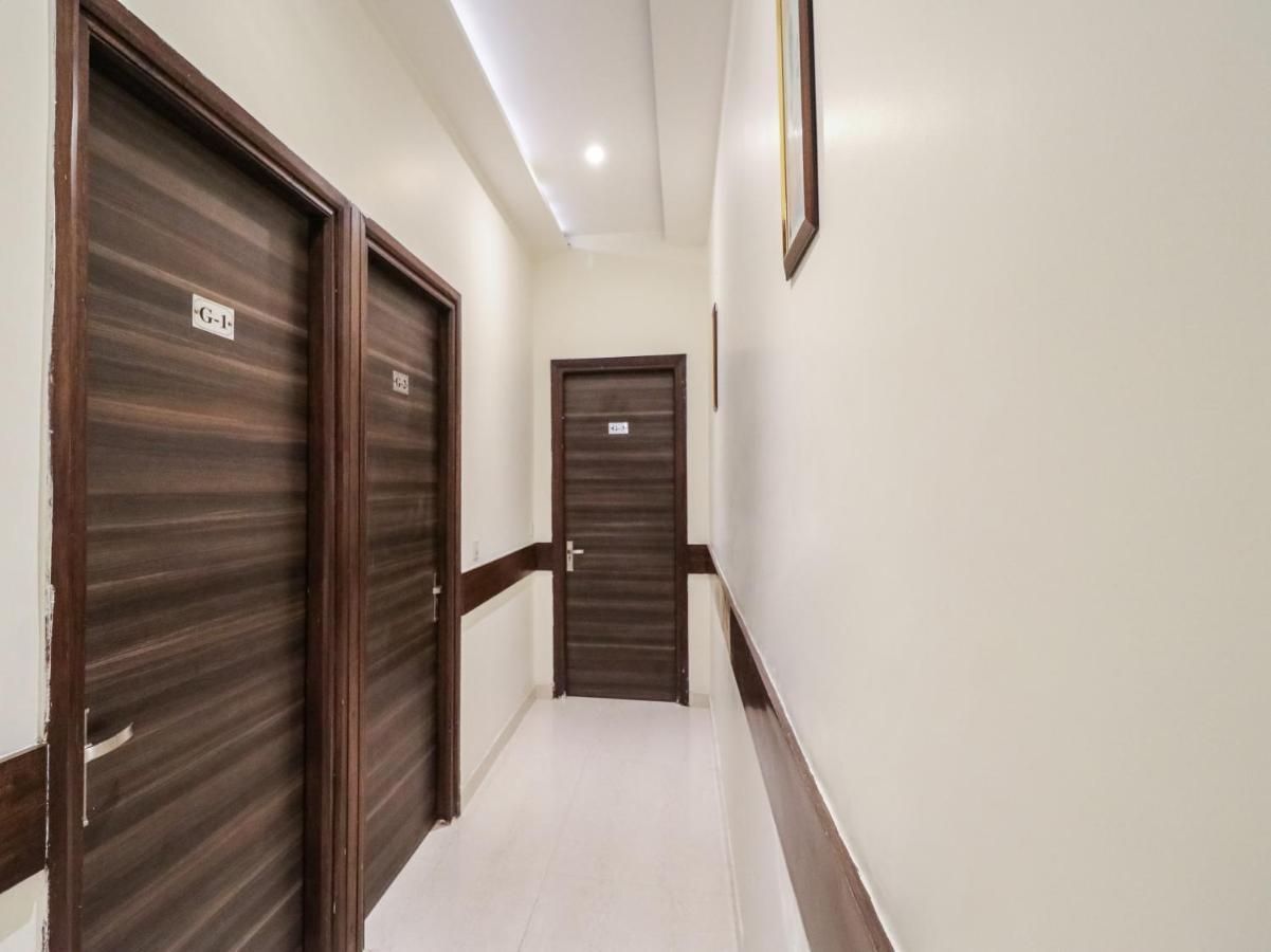 Oyo 1977 Hotel Grand Galaxy Αμριτσάρ Εξωτερικό φωτογραφία
