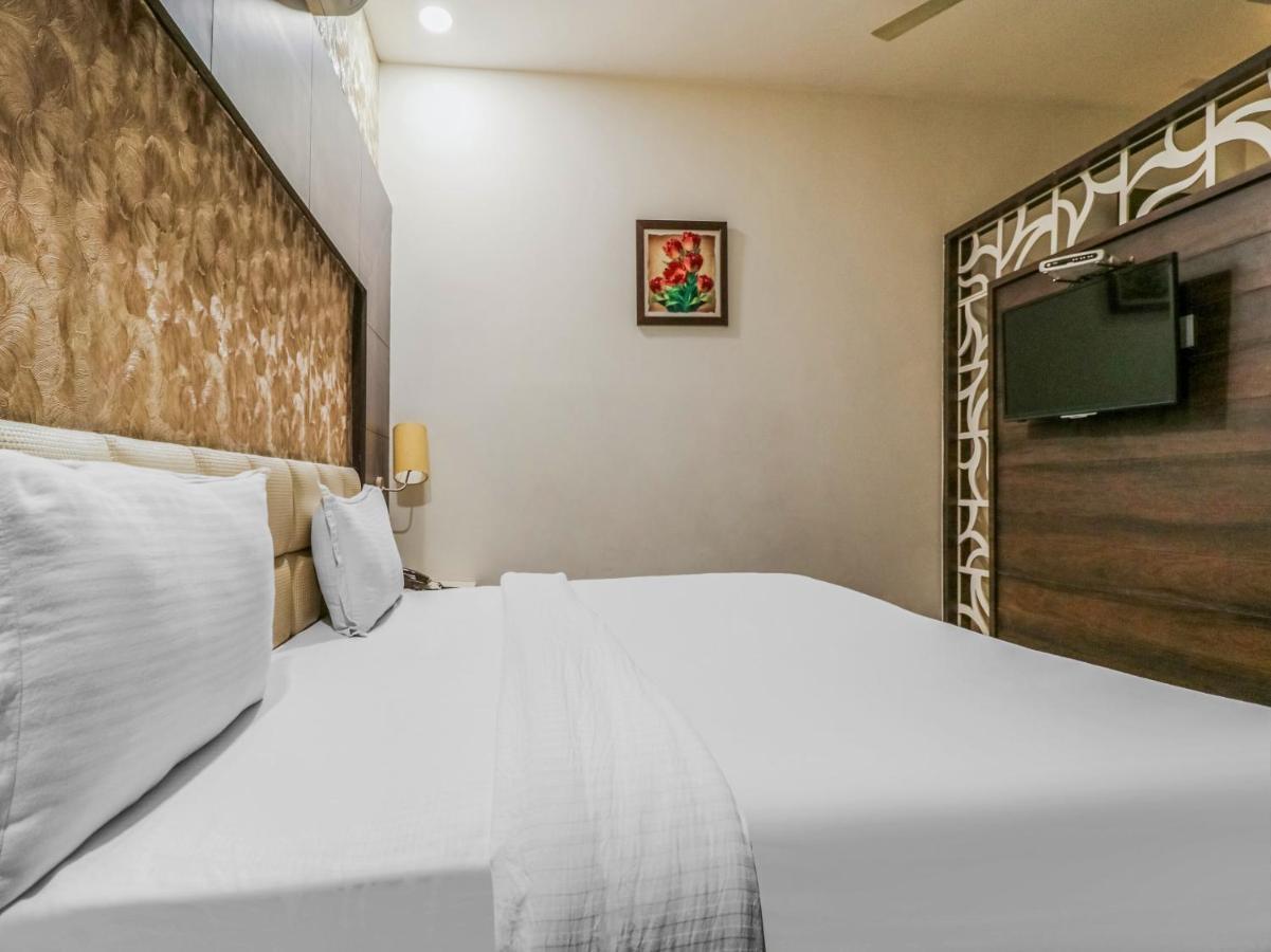 Oyo 1977 Hotel Grand Galaxy Αμριτσάρ Εξωτερικό φωτογραφία